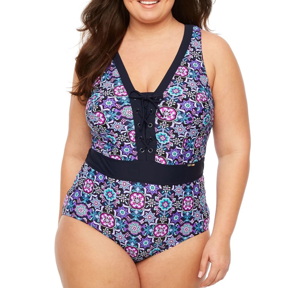 Beautiful one piece!